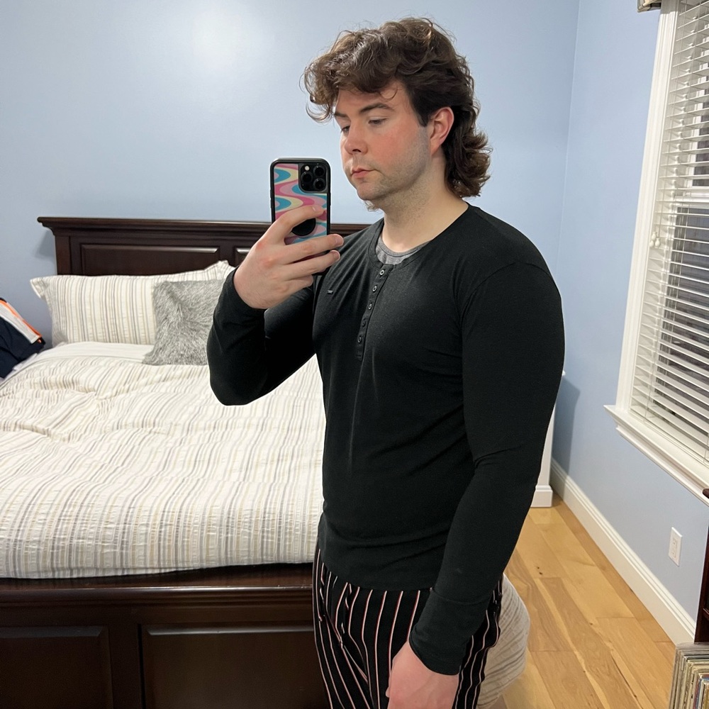 7 Diamonds Men’s Size Medium Black Long Sleeve Shirt